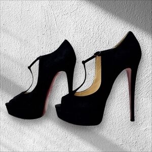 👠 Christian Louboutin Black Suede T-Strap Peep Toe Heels – Size 37